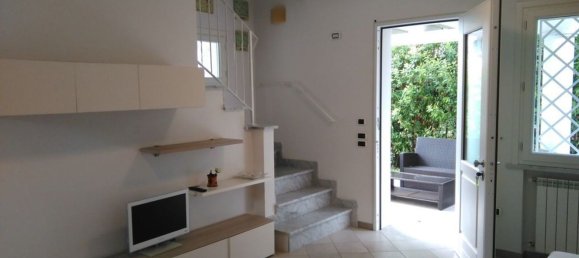 5 rooms Villa in Forte dei Marmi, Italy No. 139610 7