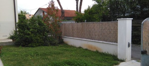 5 rooms Villa in Forte dei Marmi, Italy No. 139610 4