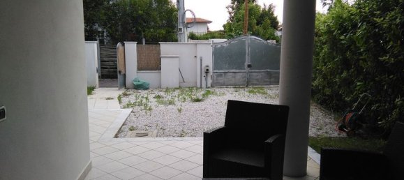 5 rooms Villa in Forte dei Marmi, Italy No. 139610 2