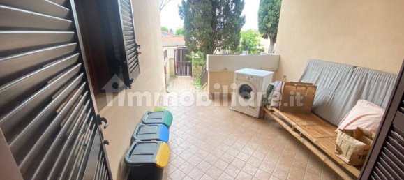 Apartamento de 3 dormitorios en Rome, Italy No. 44735 7