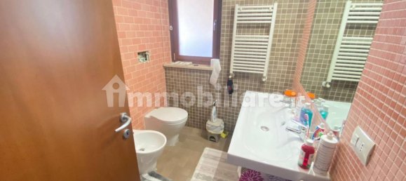 Apartamento de 3 dormitorios en Rome, Italy No. 44735 2