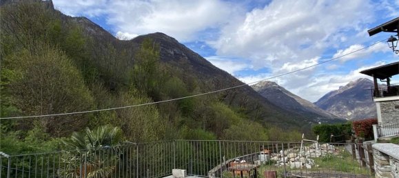 Casa de 2 habitaciónes en Domodossola, Italy No. 65546 2