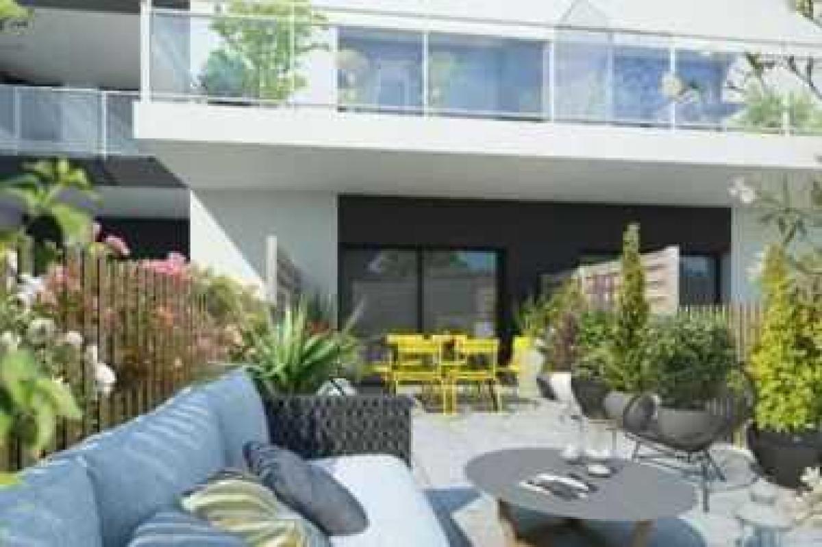 Studio in the Condo in Pornichet, France No. 35243