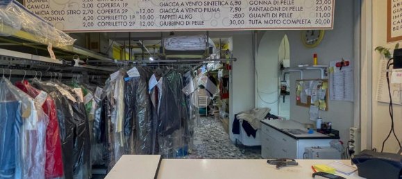 Коммерческая недвижимость с 5 комнатами в Кремона, Италия № 309952 14