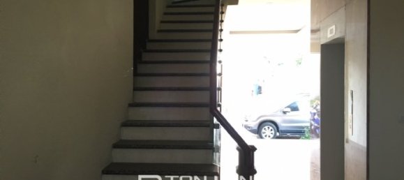 Casa T5 em Tay Ho, Vietnam N.º 1699 8