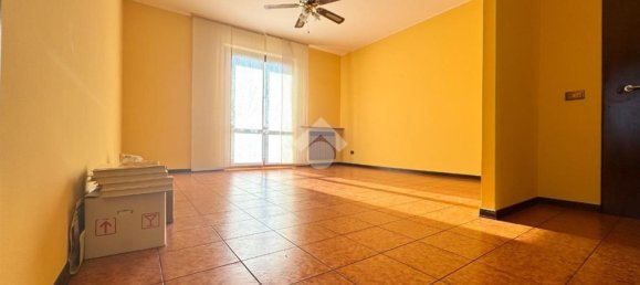 Apartamento de 3 habitaciónes en Rescaldina, Italy No. 54257 6