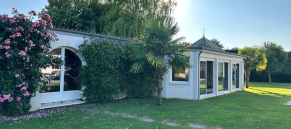 6 bedrooms House in Eure, France No. 356590 9