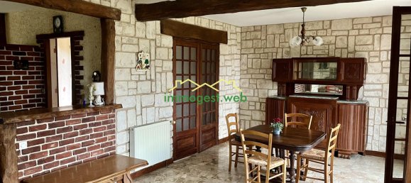 1 bedroom House in Sainte-Genevieve, France No. 232380 2