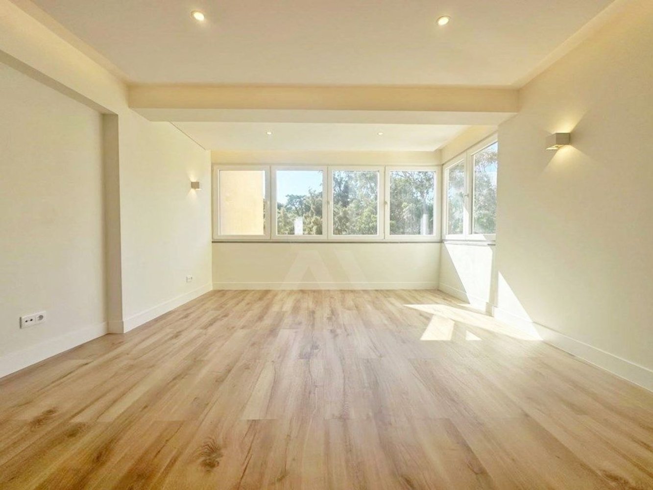 2 bedrooms Apartment in Cascais, Portugal No. 290963