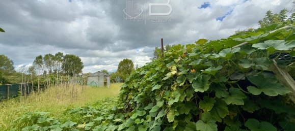  Land in Viareggio, Italy No. 351472 17