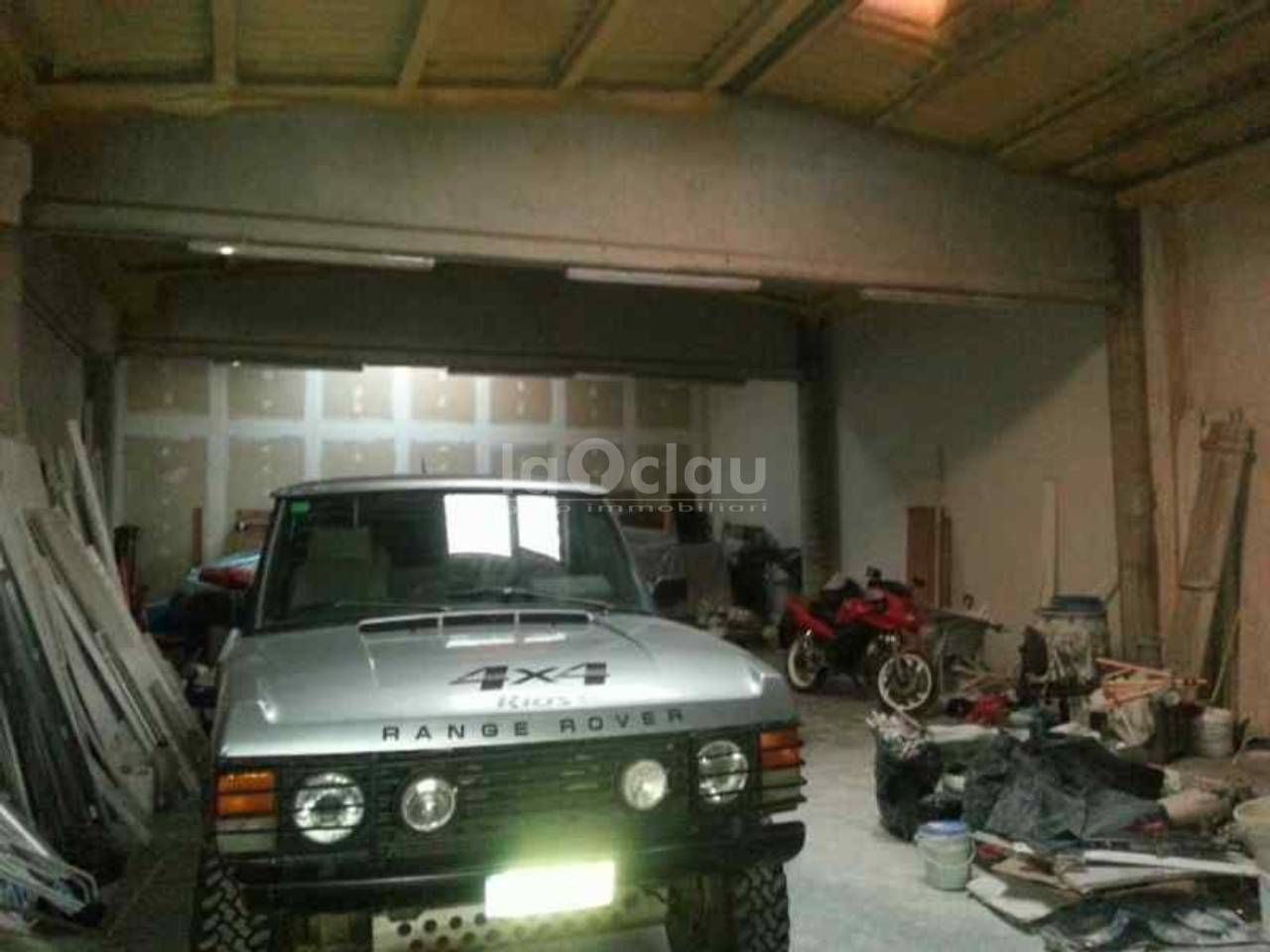 260m² Commercial property in Tona, Spain No. 79597