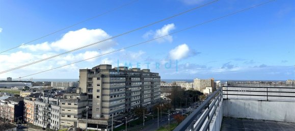 3 chambres Appartement à Matosinhos, Portugal No. 114893 24