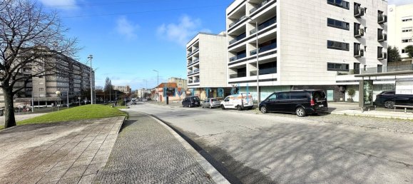 3 chambres Appartement à Matosinhos, Portugal No. 114893 25