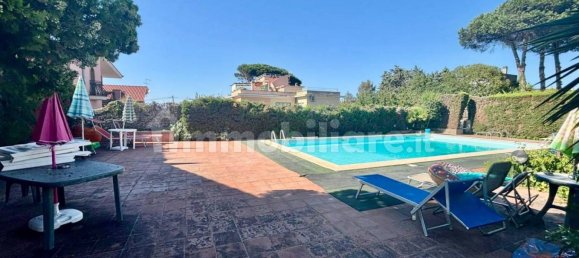 2 Schlafzimmer Haus in Ardea, Italy, Nr. 290007 29