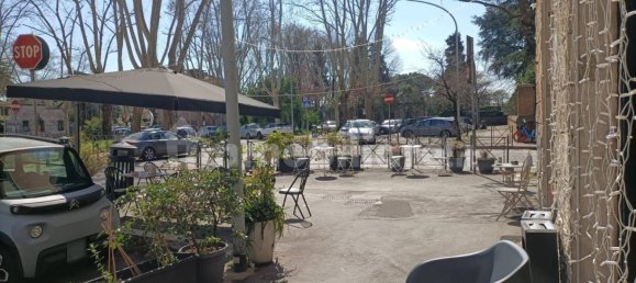 3 rooms Commercial property in Rome, Italy No. 50121 19
