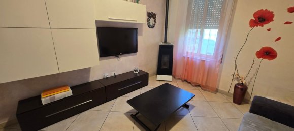 3 bedrooms Apartment in Chiusi, Italy No. 373511 5