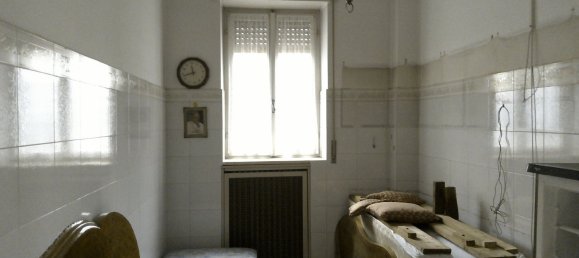 6غرفة منزل في Busto Arsizio, Italy رقم 108237 4