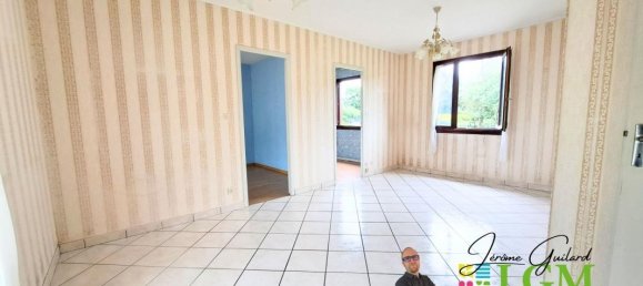 2 Schlafzimmer Villa in Montreuil-sur-Ille, France, Nr. 191751 3