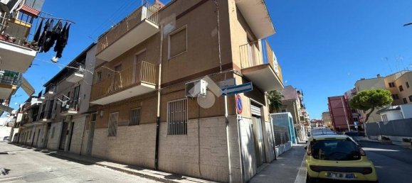 Edifício de 4 divisões em Barletta, Italy N.º 346958 23