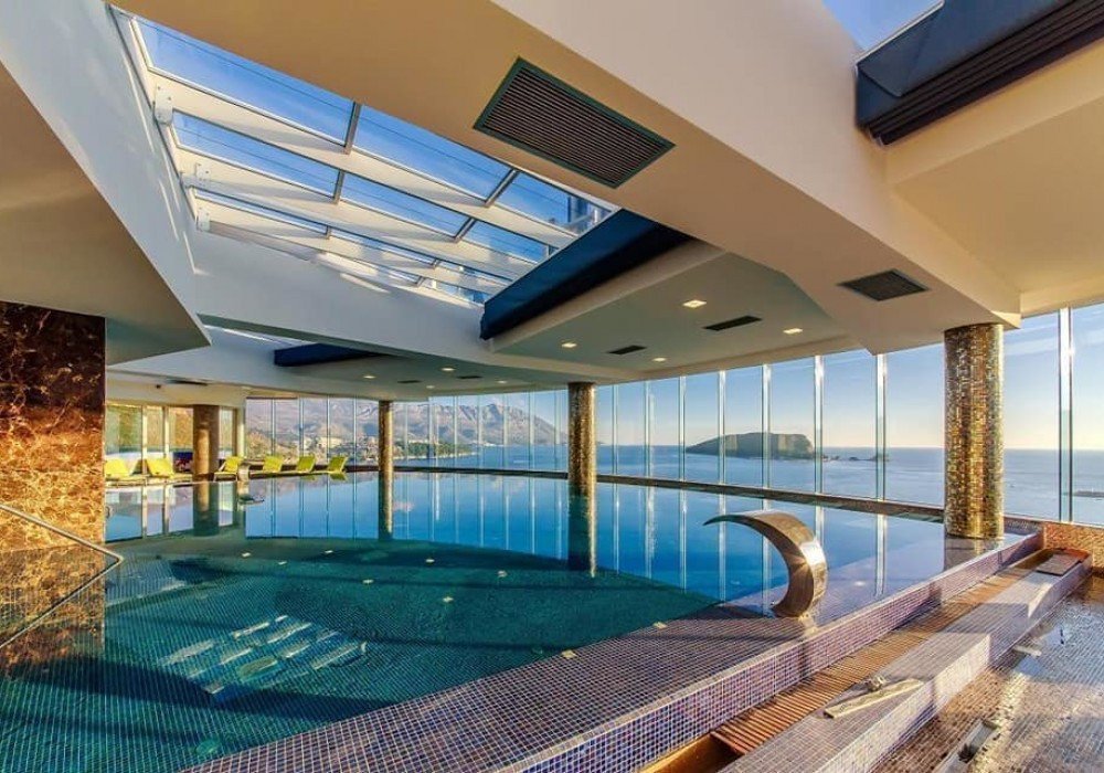 54m² Apartment in Budva, Montenegro No. 1723