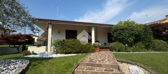 3 Schlafzimmer Villa in Volpago del Montello, Italy, Nr. 287927 5