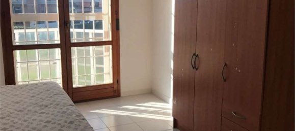 3 bedrooms Apartment in Pomezia, Italy No. 377773 6