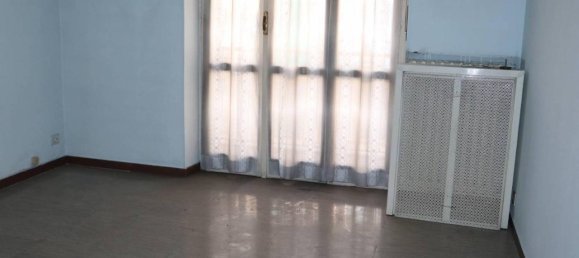 Квартира с 3 комнатами в Турин, Италия № 111160 14