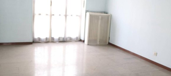 Квартира с 3 комнатами в Турин, Италия № 111160 11