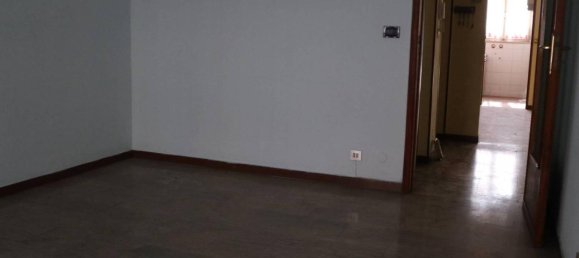 Квартира с 3 комнатами в Турин, Италия № 111160 15