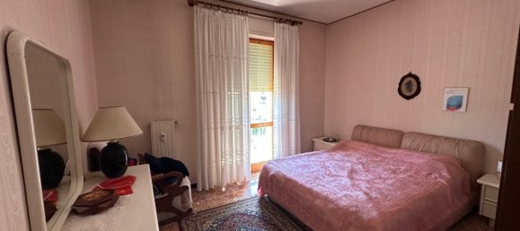Apartamento de 3 dormitorios en Acqui Terme, Italy No. 339571 2