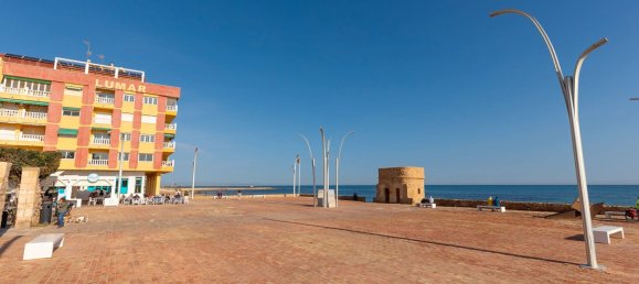 3 bedrooms Apartment in Torrevieja, Spain No. 94343 2