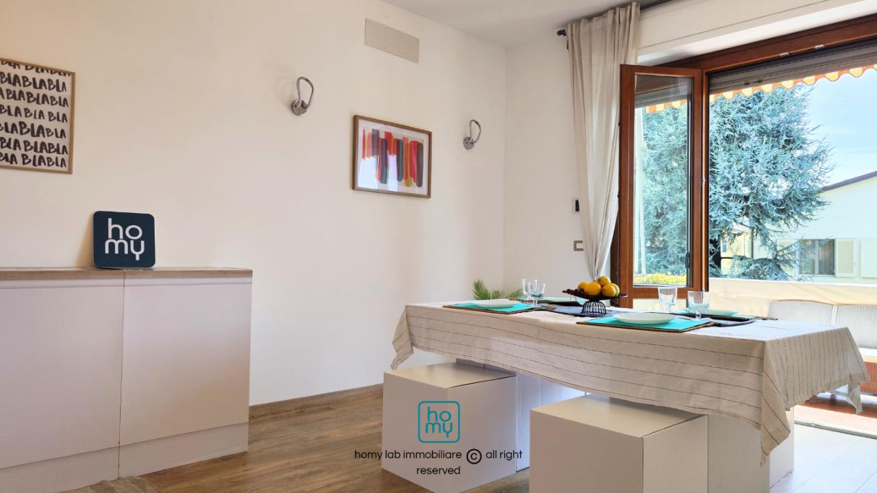 8 rooms Apartment in Carrara, Italy No. 41394