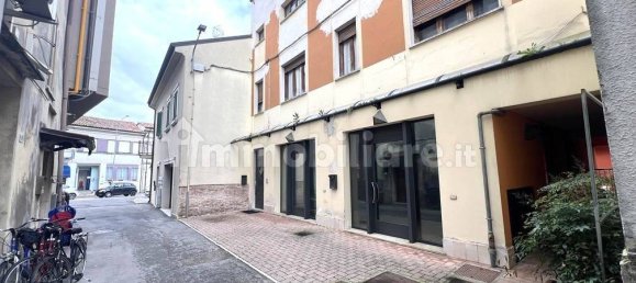 1 bedroom Apartment in Ostiglia, Italy No. 346769 2