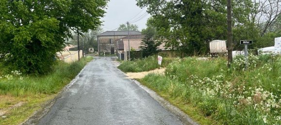 Земельный участок в Монгюйон, Франция № 336806 2