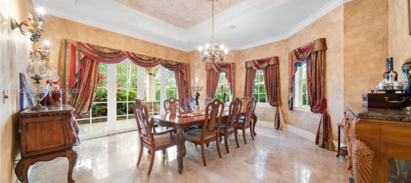 8 dormitorios villa en venta en Miami, Miami-Dade, Florida, USA № 615614 21