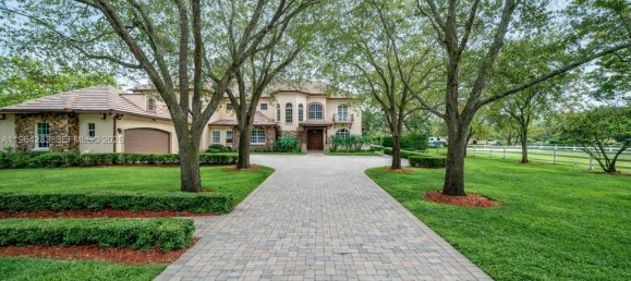 8 dormitorios villa en venta en Miami, Miami-Dade, Florida, USA № 615614 28