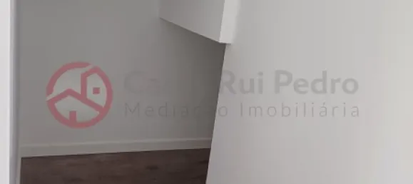 Casa de 3 dormitorios en Corroios, Portugal No. 77848 30