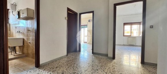 3 bedrooms Apartment in Giugliano in Campania, Italy No. 311573 11