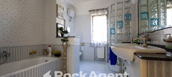 7-Zimmer Villa in Simeri Crichi, Italy, Nr. 179806 19