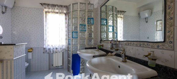 7-Zimmer Villa in Simeri Crichi, Italy, Nr. 179806 20