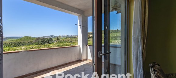 7-Zimmer Villa in Simeri Crichi, Italy, Nr. 179806 22