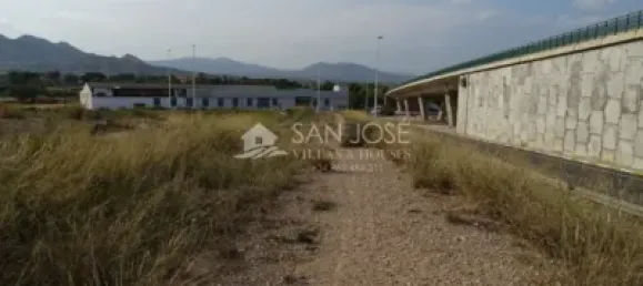 5 Schlafzimmer Haus in Aspe, Spain, Nr. 96375 11