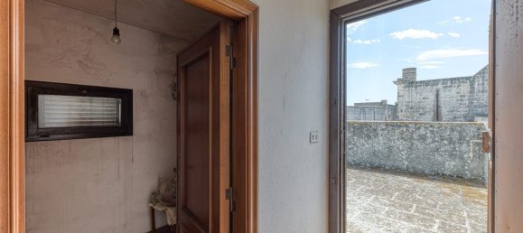 5 rooms House in Presicce Acquarica, Italy No. 159664 37