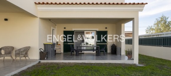 5 bedrooms House in Setubal, Portugal No. 14185 3