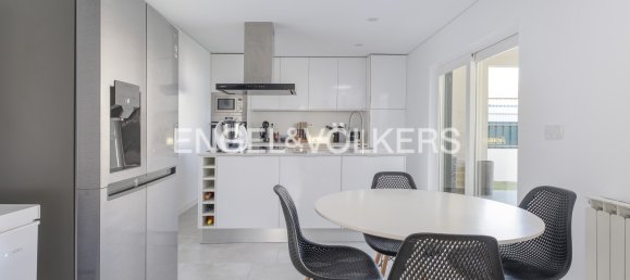 5 bedrooms House in Setubal, Portugal No. 14185 16