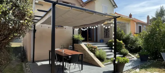 3 bedrooms House in Beauchamp, France No. 323494 14