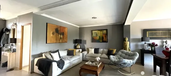 3 bedrooms House in Beauchamp, France No. 323494 18