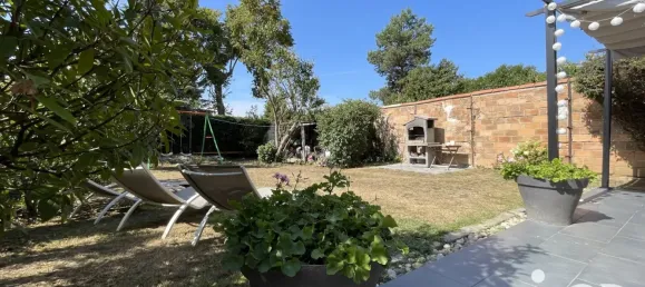 3 bedrooms House in Beauchamp, France No. 323494 13