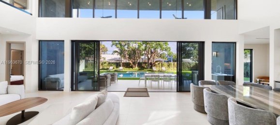 8 Schlafzimmer Villa in Miami, USA, Nr. 614441 15