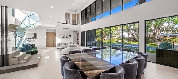 8 Schlafzimmer Villa in Miami, USA, Nr. 614441 11